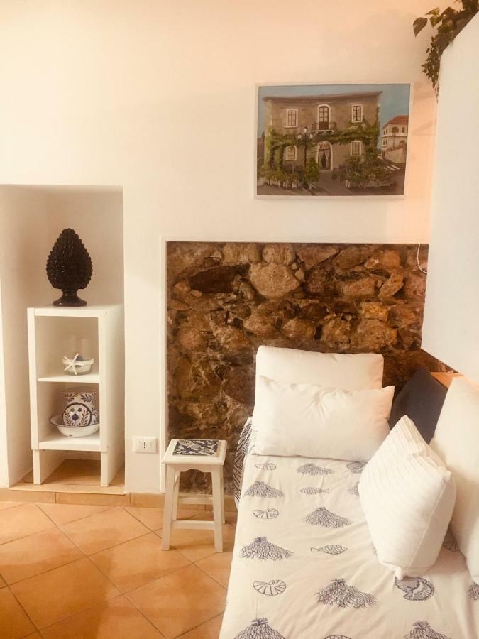 Salu' Apartment Taormina Exterior photo